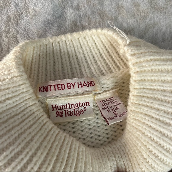 Vintage Huntington Ridge Hand Knit Sweater - Picture 5 of 7